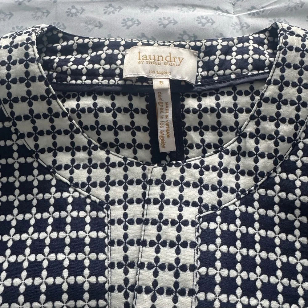 Laundry by Shelli Segal Navy and White Women's Size 6 Open Front Blazer